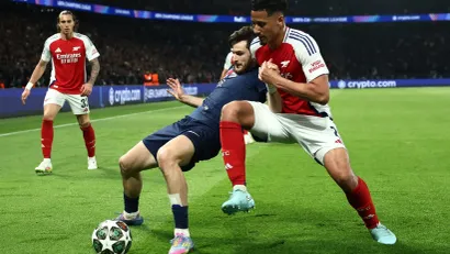 Hviča Kvarackelija (PSŽ) i Vilijam Saliba (Arsenal)